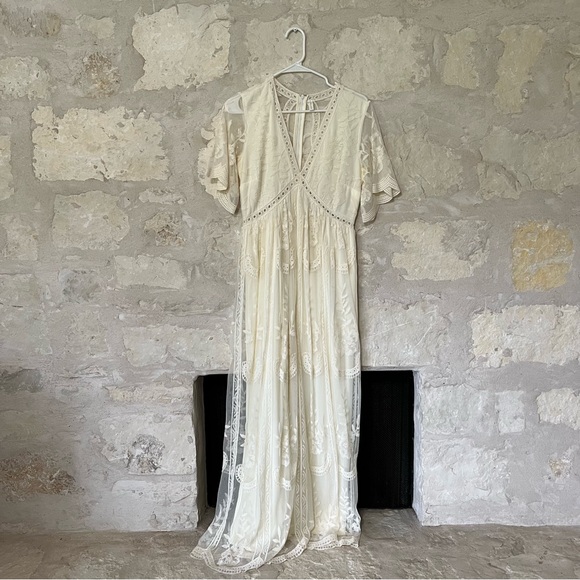 PinkBlush Cream Lace Maternity Maxi Dress - Picture 2 of 9